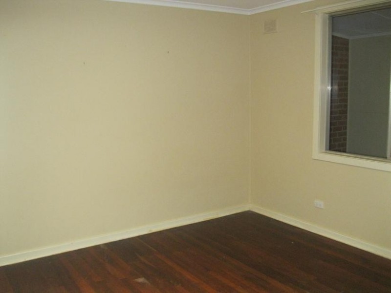 29 McCutcheon Street, Waikerie SA 5330