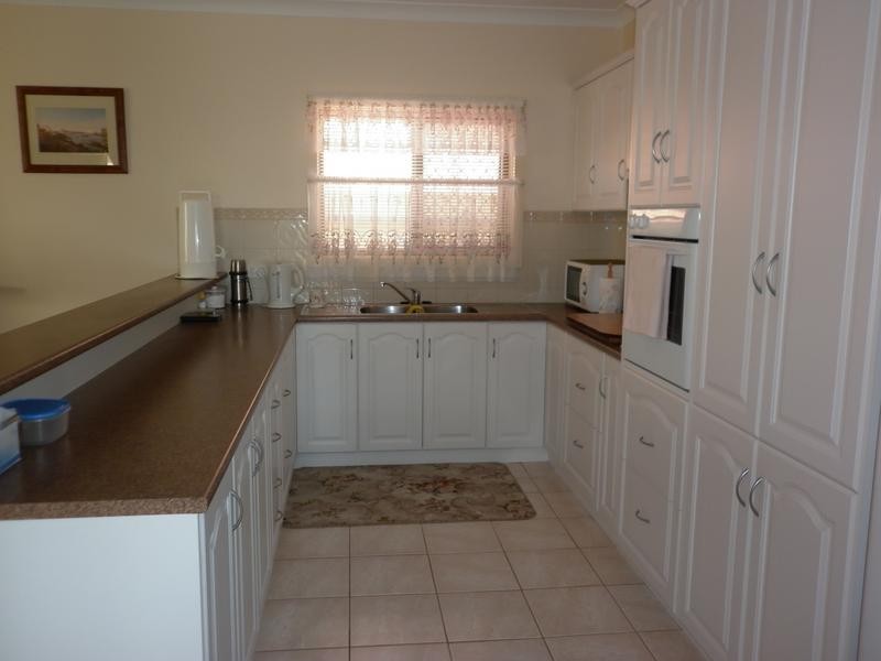 14 Edwards Cres, Waikerie SA 5330