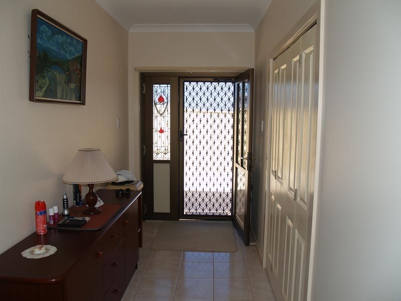 14 Edwards Cres, Waikerie SA 5330