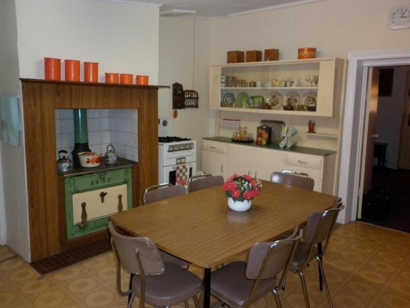 12 Eighth Street, Morgan SA 5320