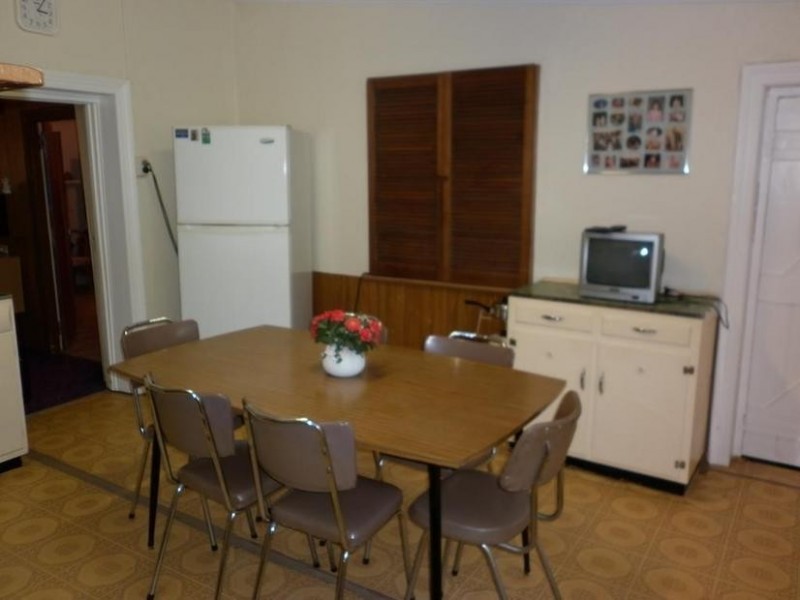 12 Eighth Street, Morgan SA 5320