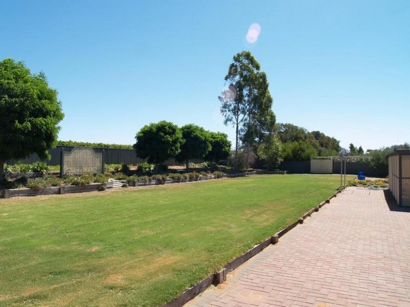 261 Playford Road, Sunlands, Waikerie SA 5330