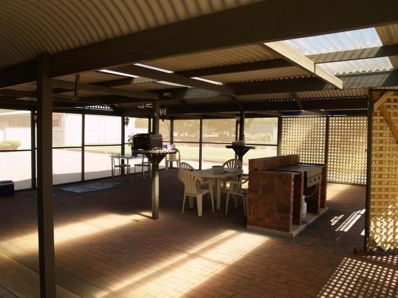 261 Playford Road, Sunlands, Waikerie SA 5330