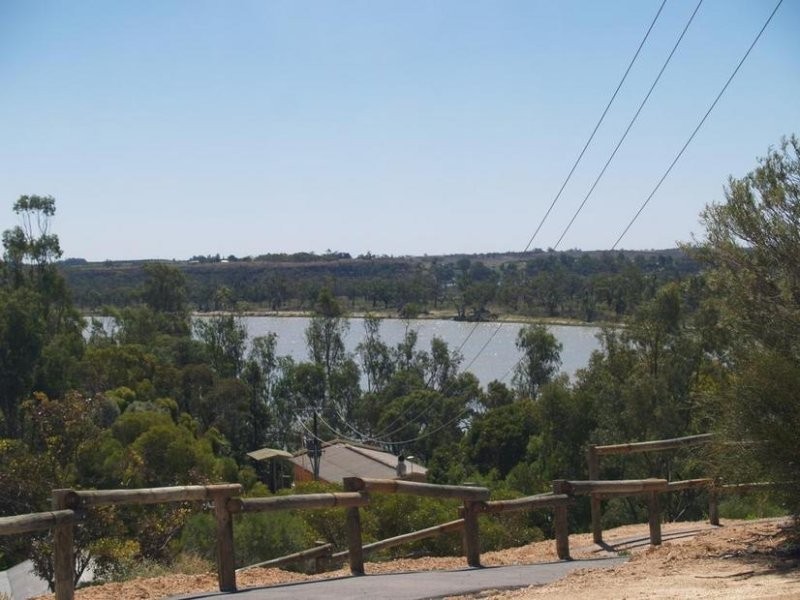 9 O’Loughlin Street, Waikerie SA 5330