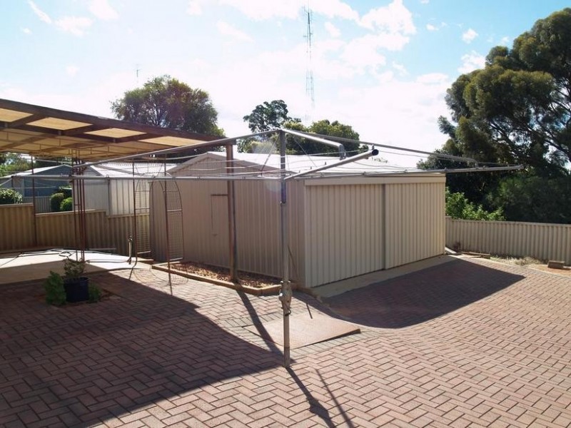 6 Marschall Street, Waikerie SA 5330