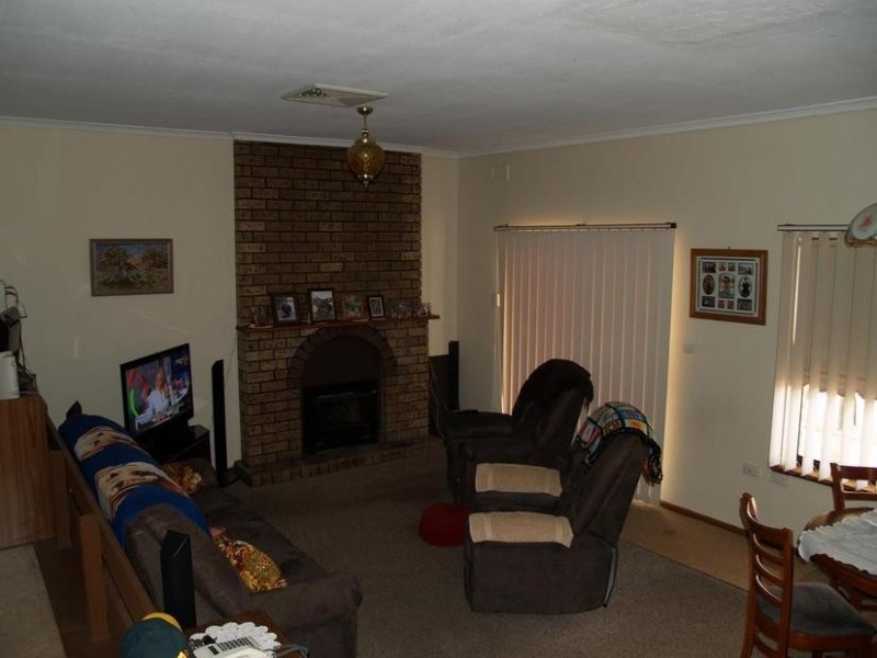 6 Marschall Street, Waikerie SA 5330