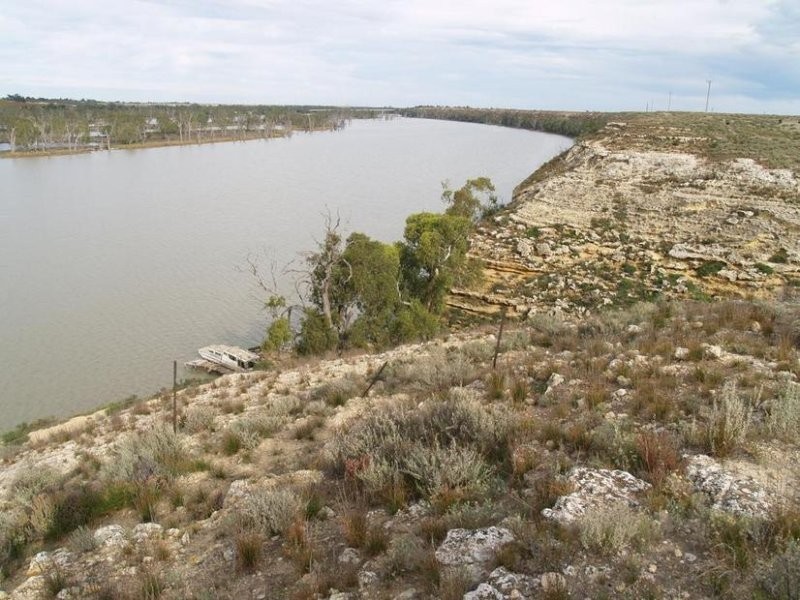 3275 Murraylands Road, Blanchetown SA 5357