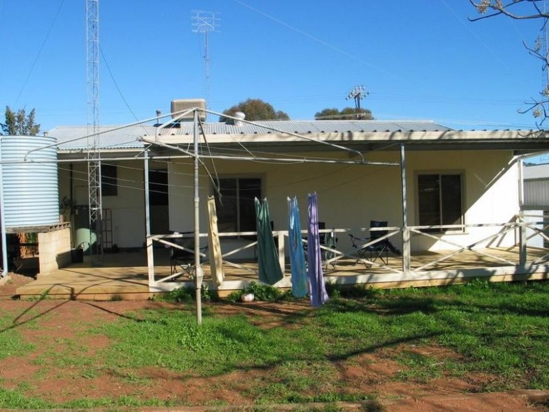 32 Kirby St, Waikerie SA 5330