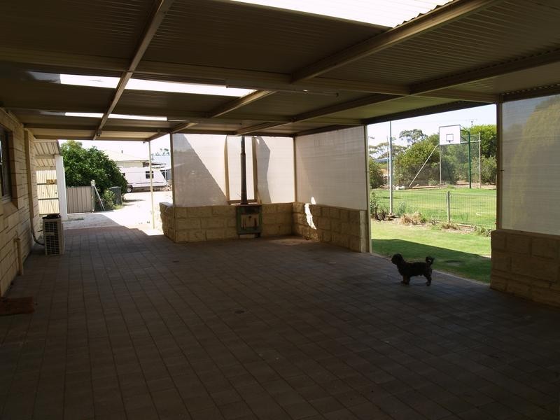 83 Pope Road, Waikerie SA 5330