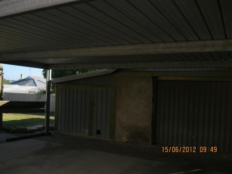 12 Lawrie Terrace, Waikerie SA 5330