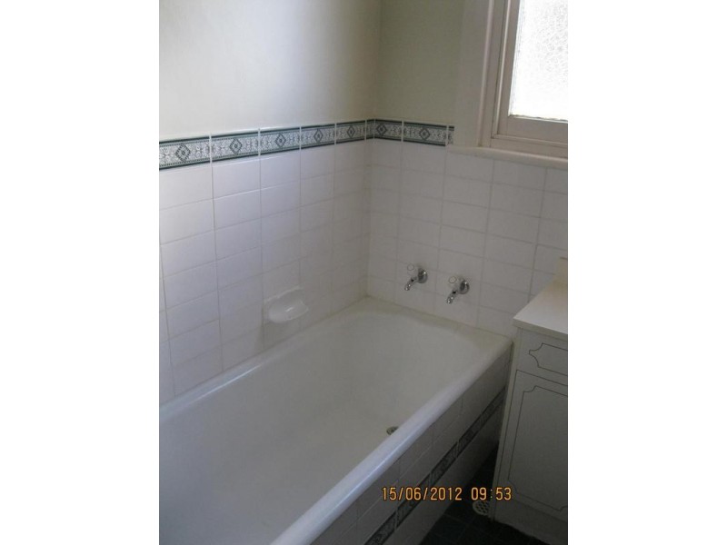 12 Lawrie Terrace, Waikerie SA 5330