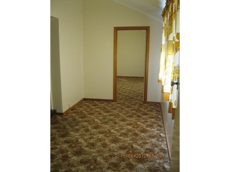 12 Lawrie Terrace, Waikerie SA 5330