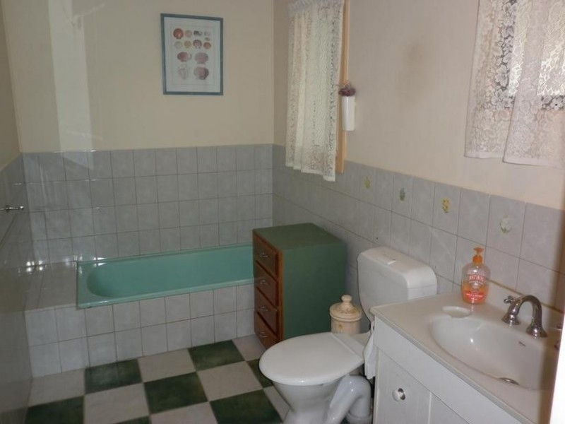 26 Merivale Street, Blanchetown SA 5357