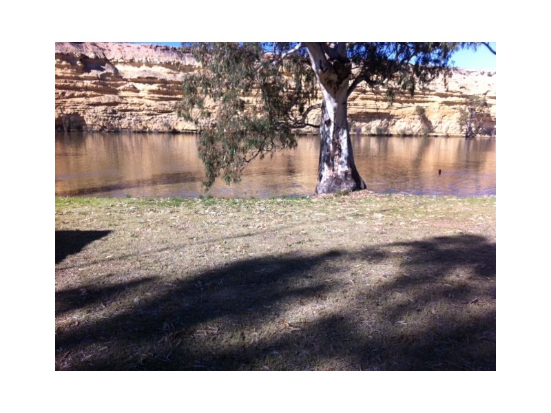 Lot 103 Riverbanks Estate, Blanchetown SA 5357