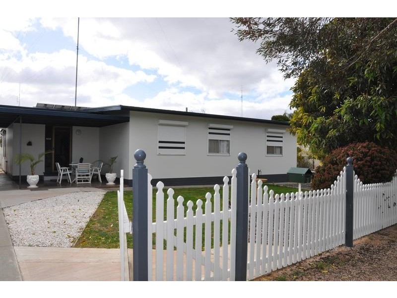 3 Jacobs Street, Waikerie SA 5330