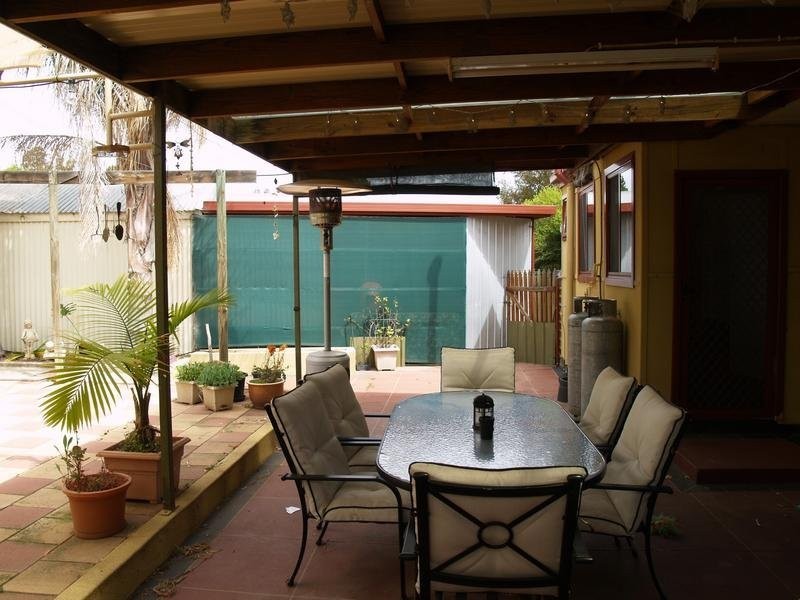 3 Matthews Street, Waikerie SA 5330