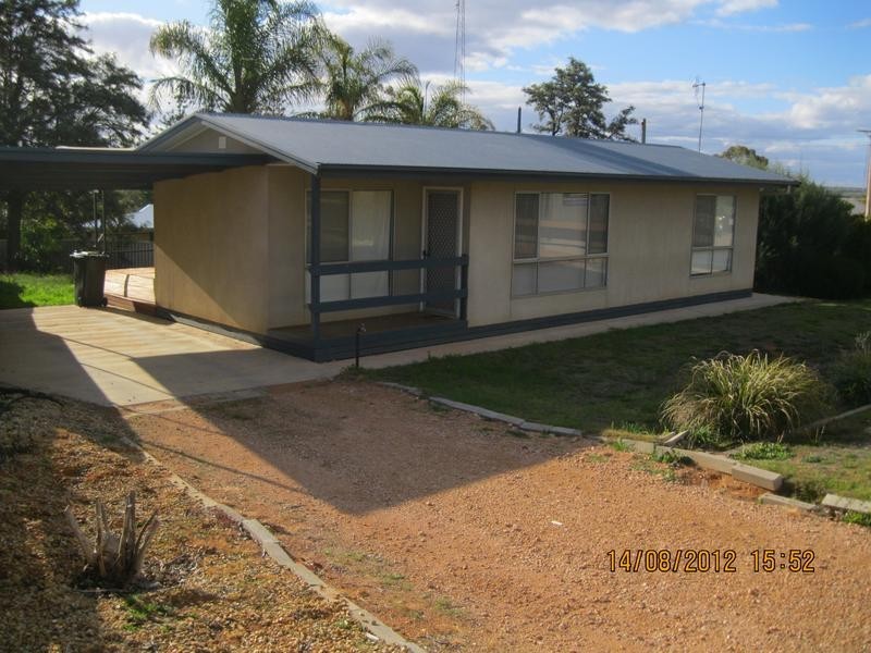 2 Marschall St, Waikerie SA 5330