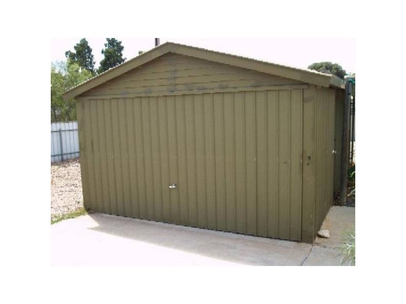 8 Sixth STREET, Morgan SA 5320