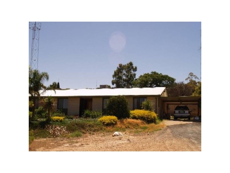 21 Second STREET, Morgan SA 5320