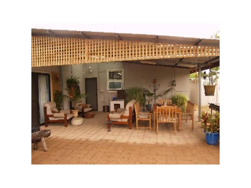 12 Sixth STREET, Morgan SA 5320