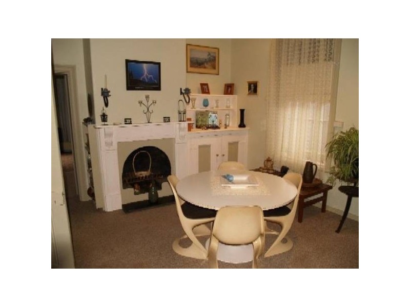 12 Sixth STREET, Morgan SA 5320