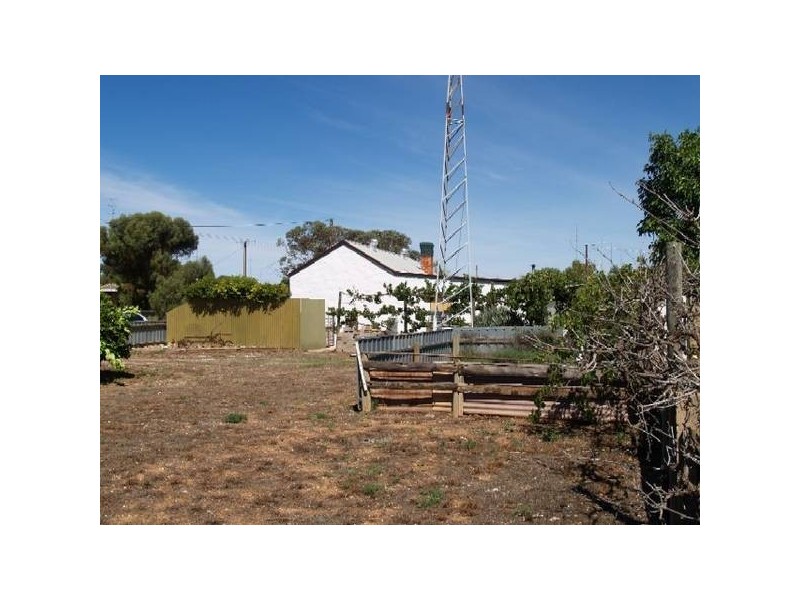 22-24 Gouge Street, Morgan SA 5320