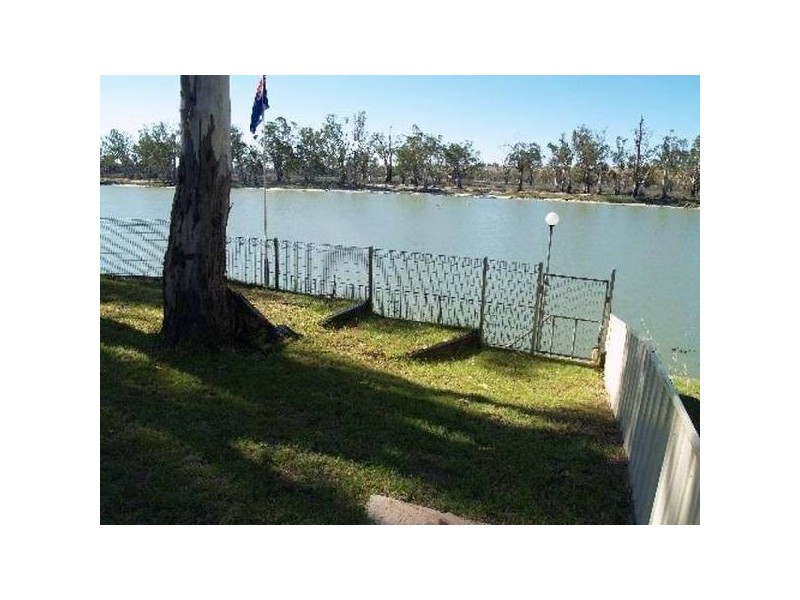 3 Riverbanks Estate, Blanchetown SA 5357