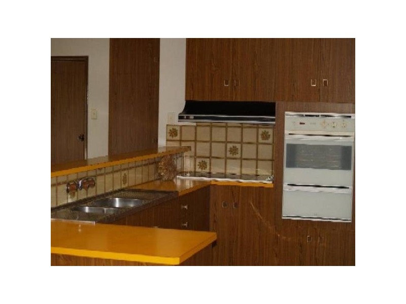 4 Miller STREET, Waikerie SA 5330