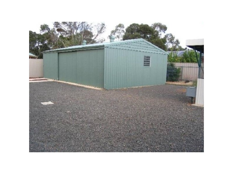 12 McCutcheon STREET, Waikerie SA 5330