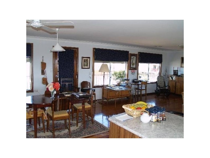 26 South Terrace, Blanchetown SA 5357