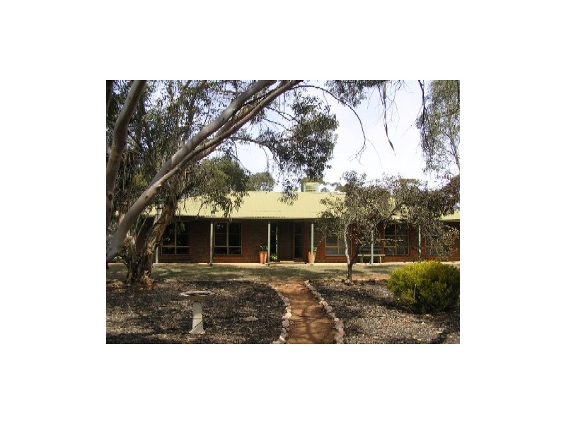 16, 17, 18 Kanni Road, Waikerie SA 5330