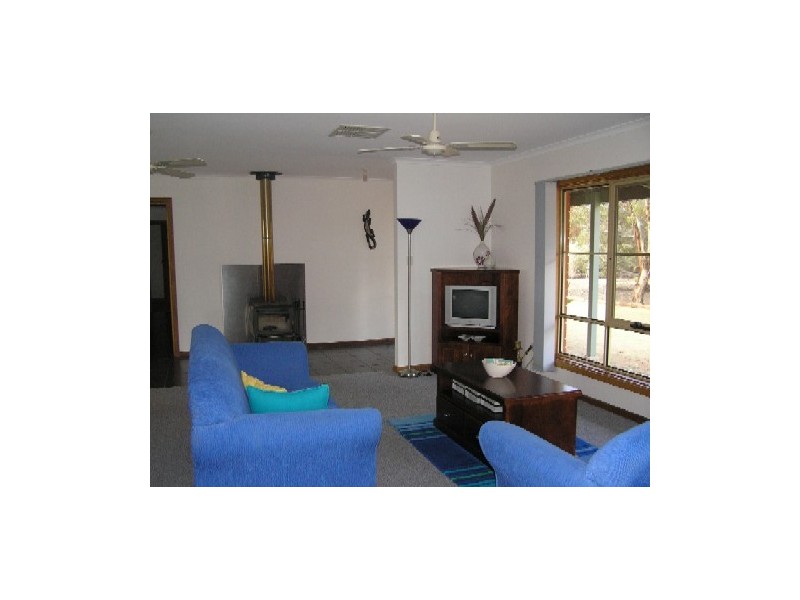 16, 17, 18 Kanni Road, Waikerie SA 5330