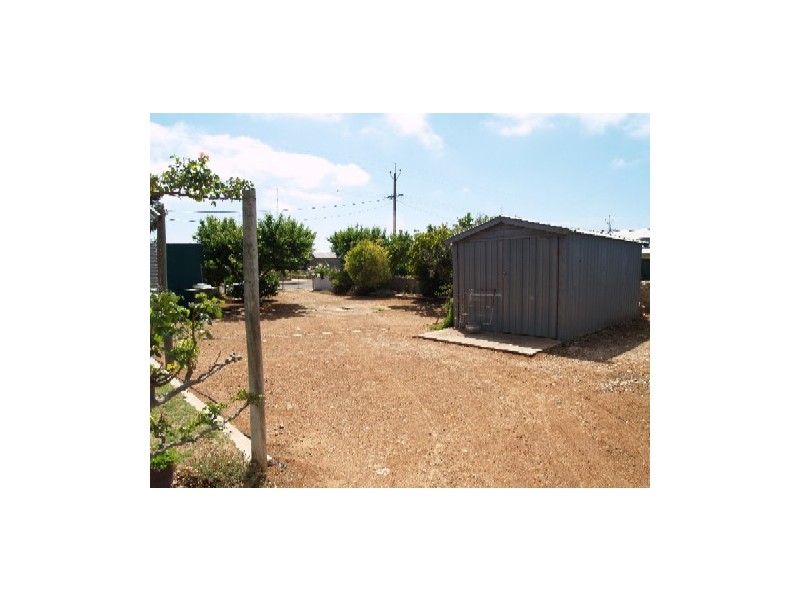4 Ninth Street, Morgan SA 5320