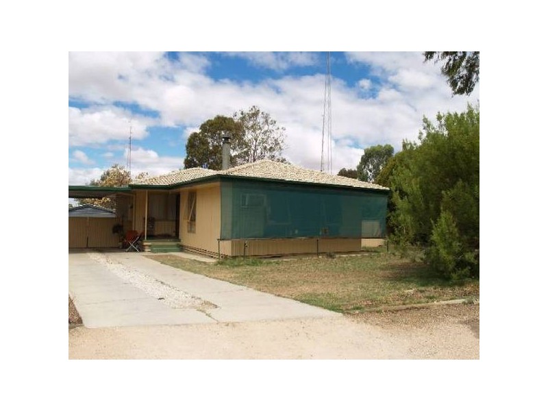 5 Kent Crescent, Waikerie SA 5330