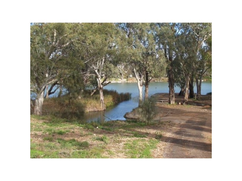 2 Apold Court, Pine Village via, Morgan SA 5320