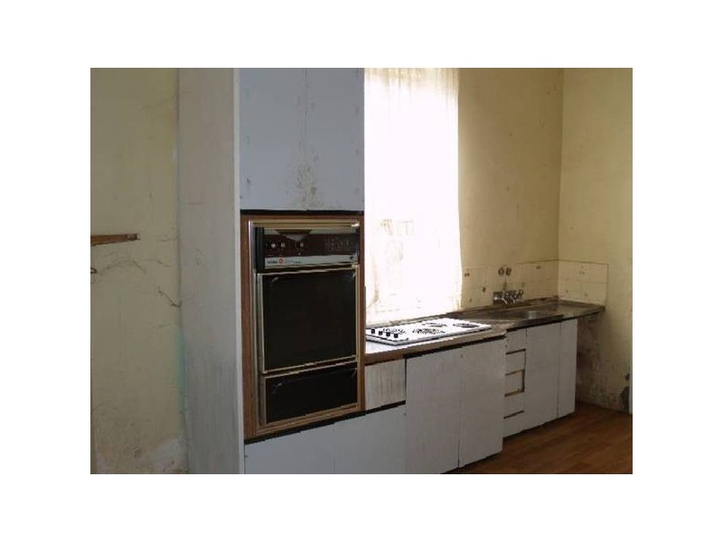 14 Anzac Avenue, Swan Reach SA 5354