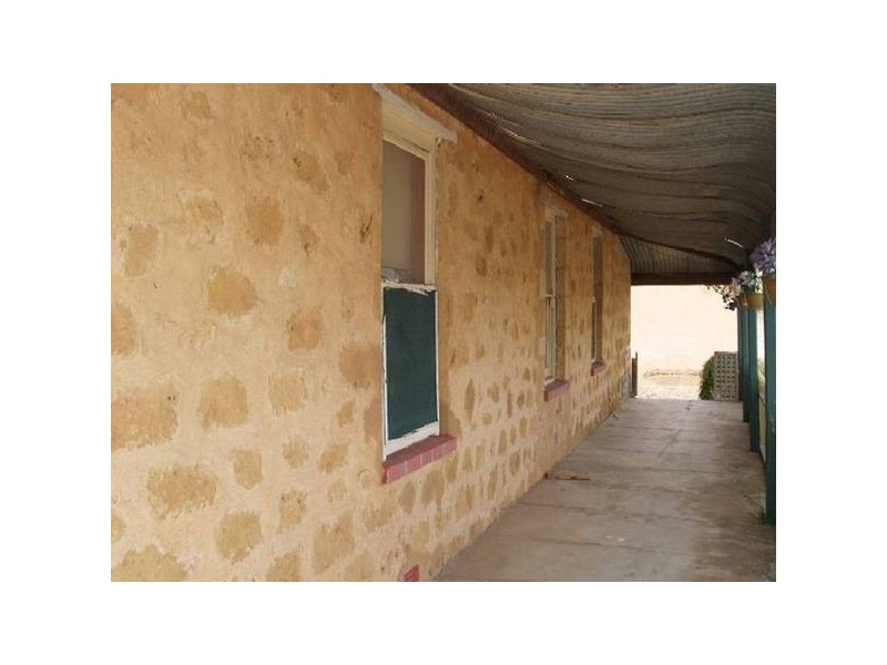 14 Anzac Avenue, Swan Reach SA 5354