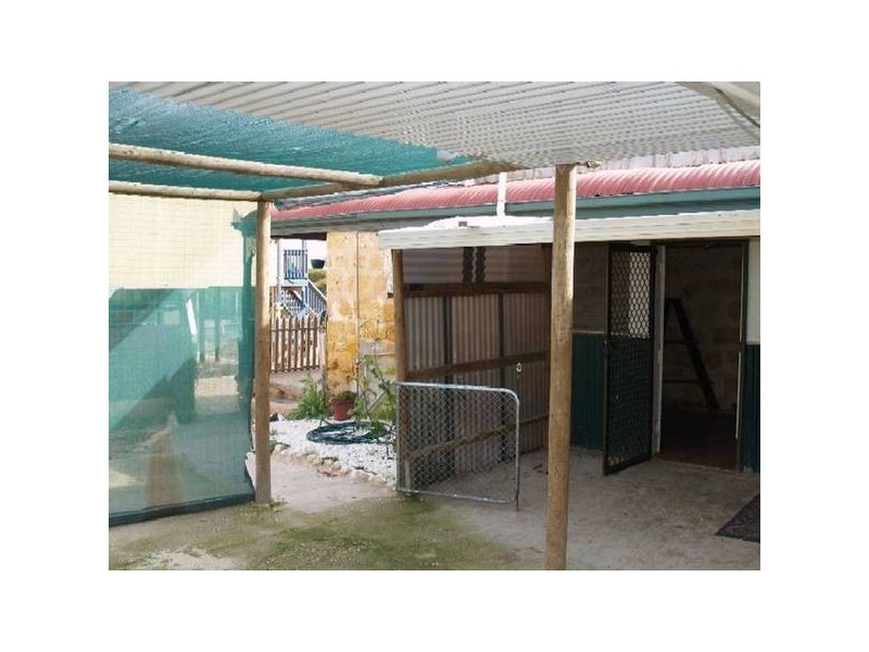 14 Anzac Avenue, Swan Reach SA 5354