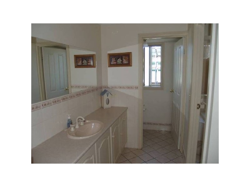 6 Fulwood Street, Waikerie SA 5330