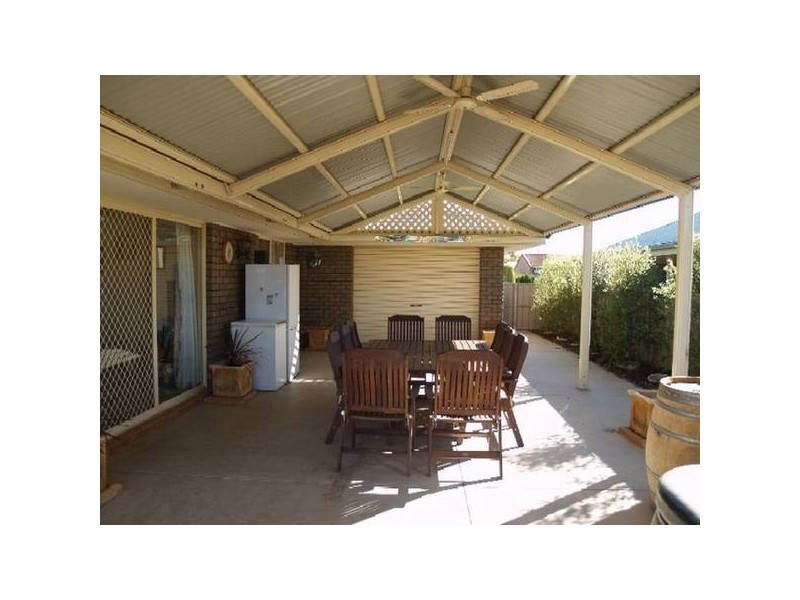 6 Fulwood Street, Waikerie SA 5330