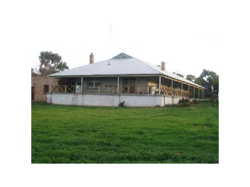 Sect 197 Loxton Road, New Residence, Loxton SA 5333