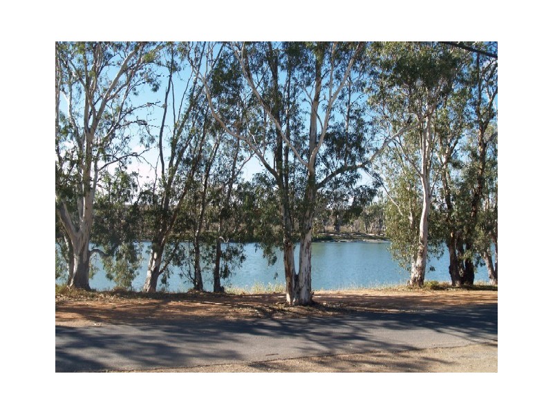 Lot 43 McPhee Avenue, Blanchetown SA 5357