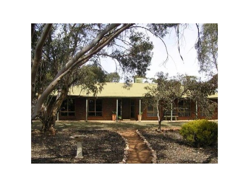 16/ 17, 18 Kanni Road, Waikerie SA 5330