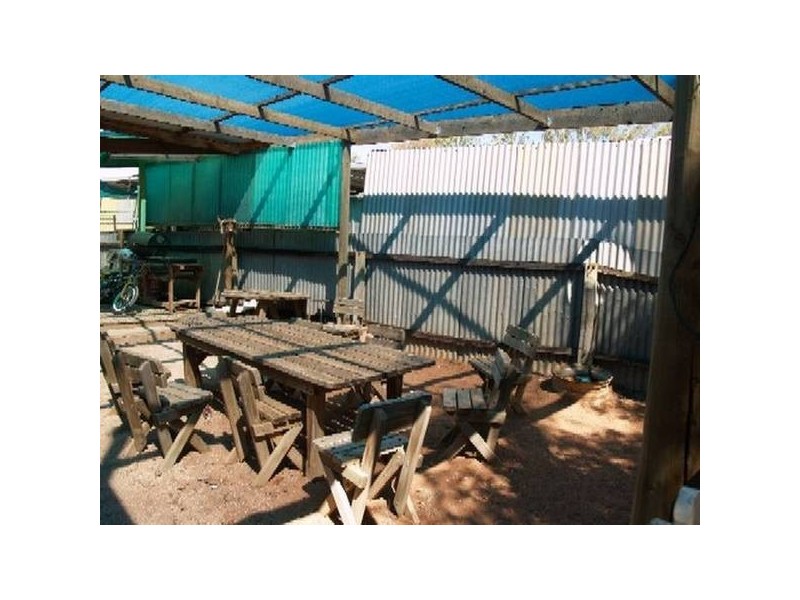 4 Nicol Crescent, Waikerie SA 5330