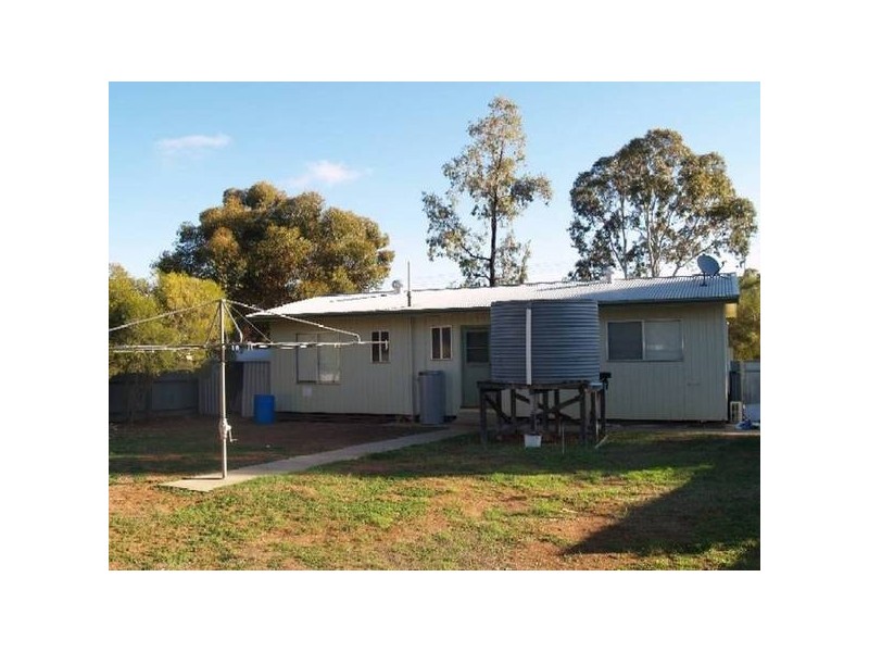 1 Dunning Street, Waikerie SA 5330