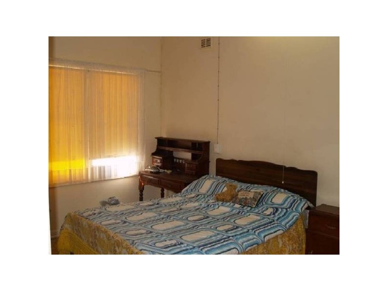 17 Lawrie Terrace, Waikerie SA 5330