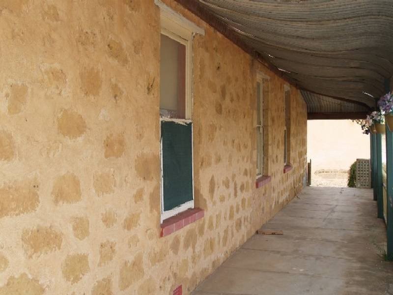 14 Anzac Avenue, Swan Reach SA 5354