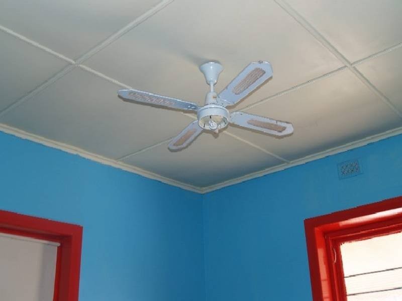 14 Anzac Avenue, Swan Reach SA 5354