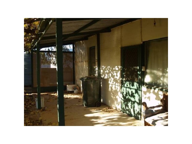 9 Seventh Street, Morgan SA 5320