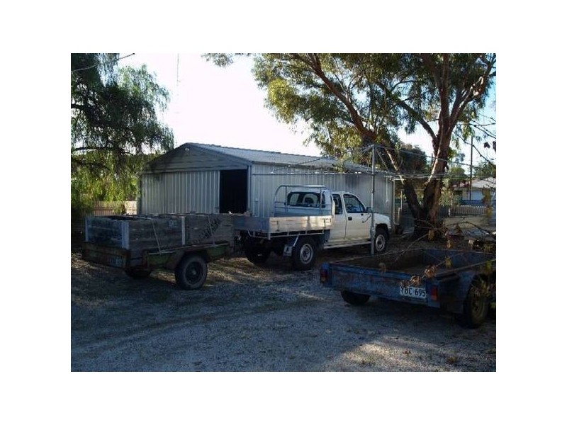 9 Seventh Street, Morgan SA 5320